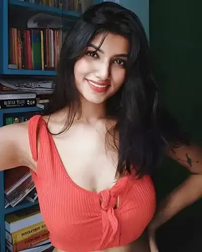 Escort Chandpur